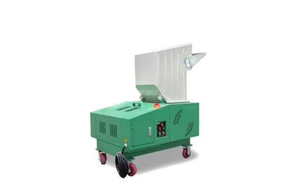 V系列强力塑料破碎机